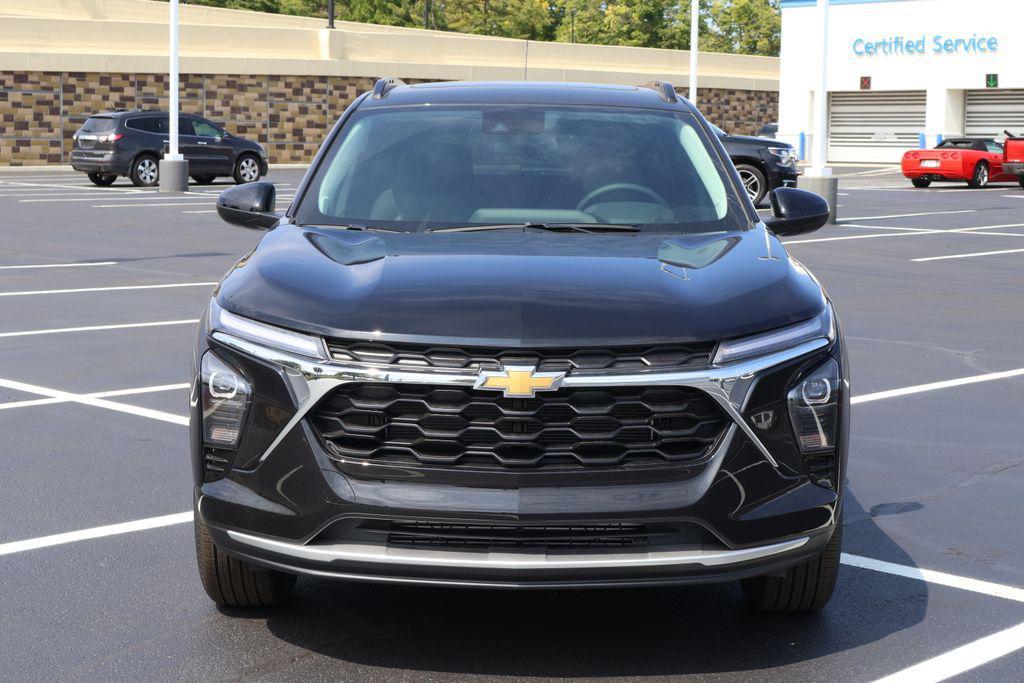 new 2026 Chevrolet Trax car, priced at $25,985
