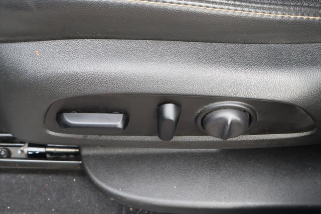 used 2020 Chevrolet Equinox car, priced at $24,112
