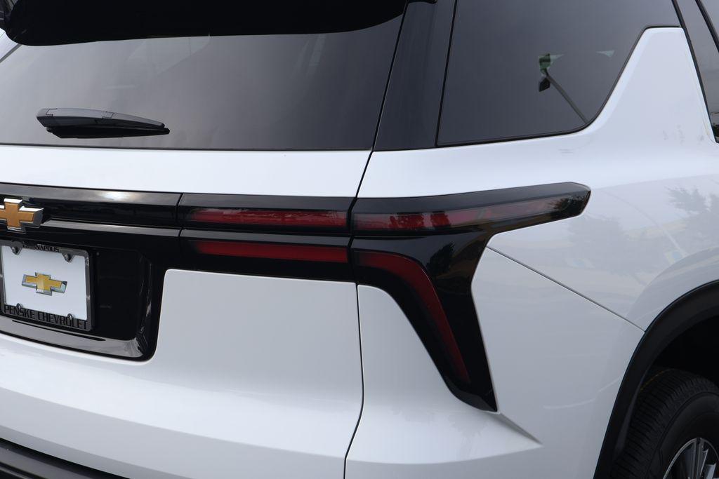 new 2026 Chevrolet Traverse car, priced at $45,920