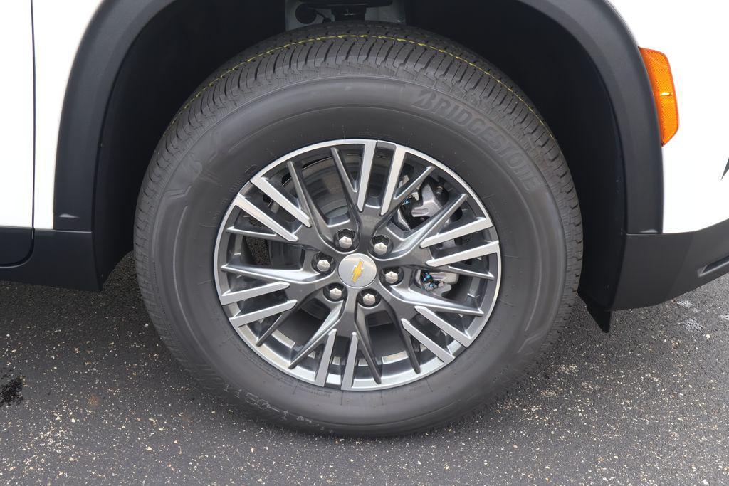 new 2026 Chevrolet Traverse car, priced at $45,920