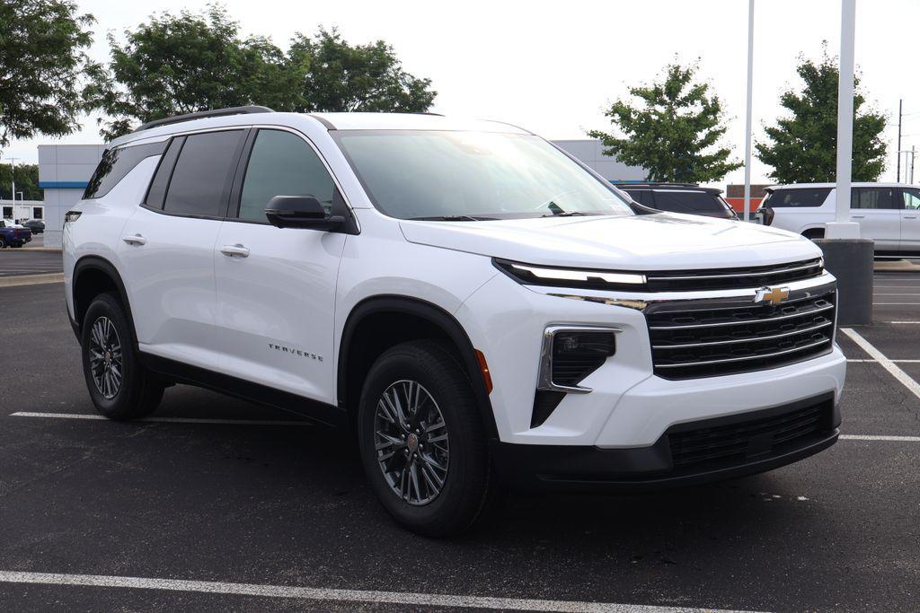 new 2026 Chevrolet Traverse car, priced at $45,920