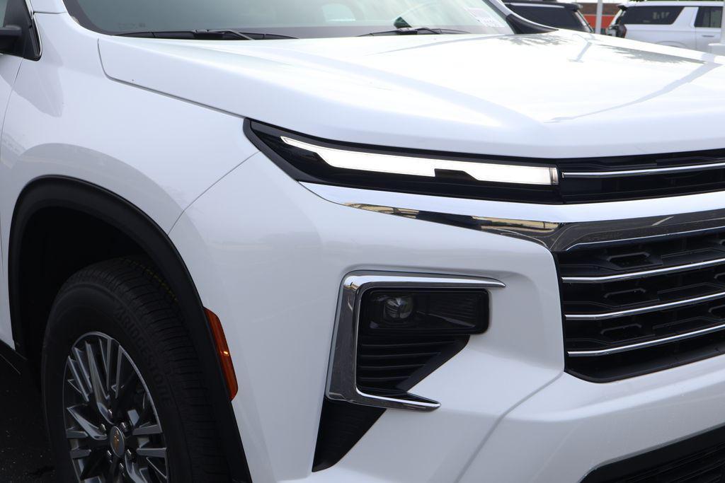 new 2026 Chevrolet Traverse car, priced at $45,920