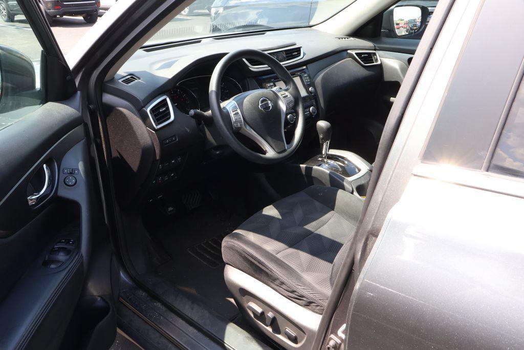 used 2016 Nissan Rogue car, priced at $12,651