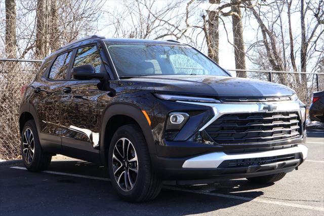 new 2025 Chevrolet TrailBlazer car, priced at $29,730