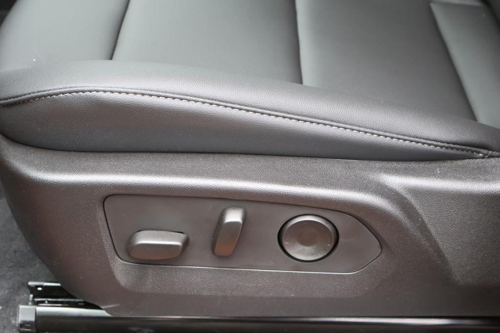 new 2025 Chevrolet Colorado car, priced at $44,460