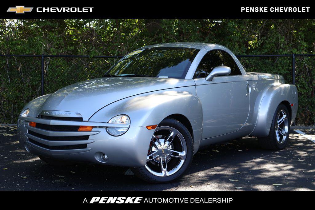 used 2004 Chevrolet SSR car, priced at $19,855
