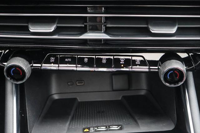 new 2025 Chevrolet Traverse car, priced at $45,095