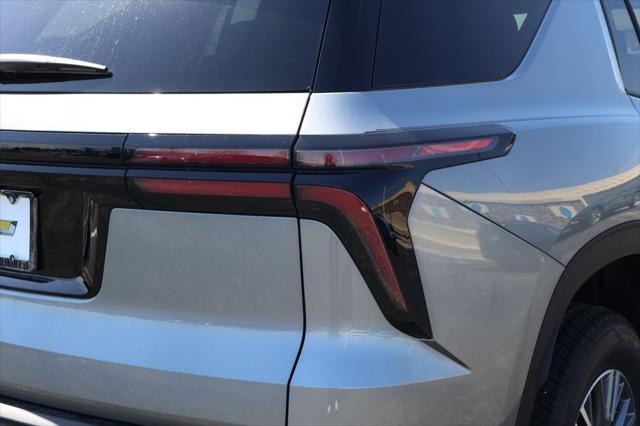 new 2025 Chevrolet Traverse car, priced at $43,095