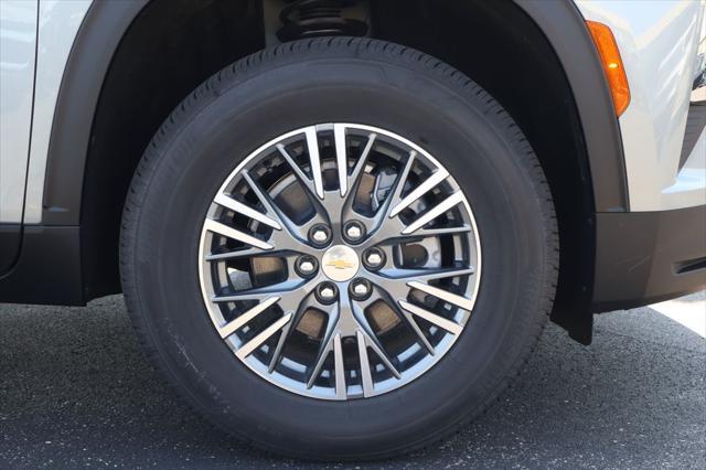 new 2025 Chevrolet Traverse car, priced at $43,095