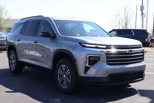 new 2025 Chevrolet Traverse car, priced at $43,095