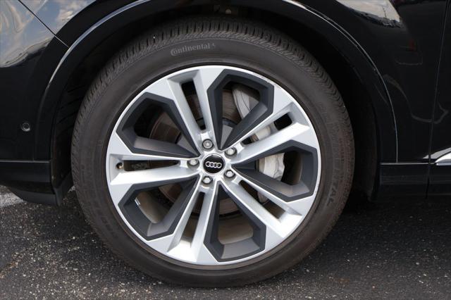 used 2020 Audi Q7 car, priced at $33,983