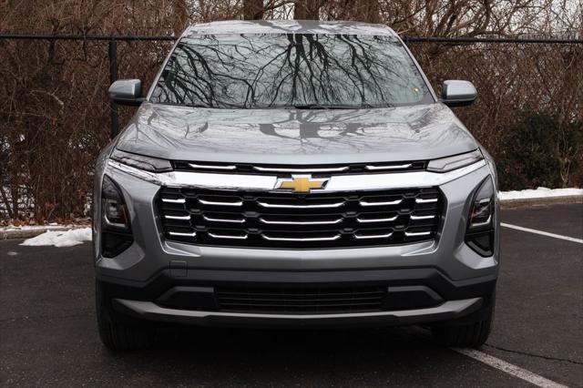 new 2025 Chevrolet Equinox car, priced at $30,035