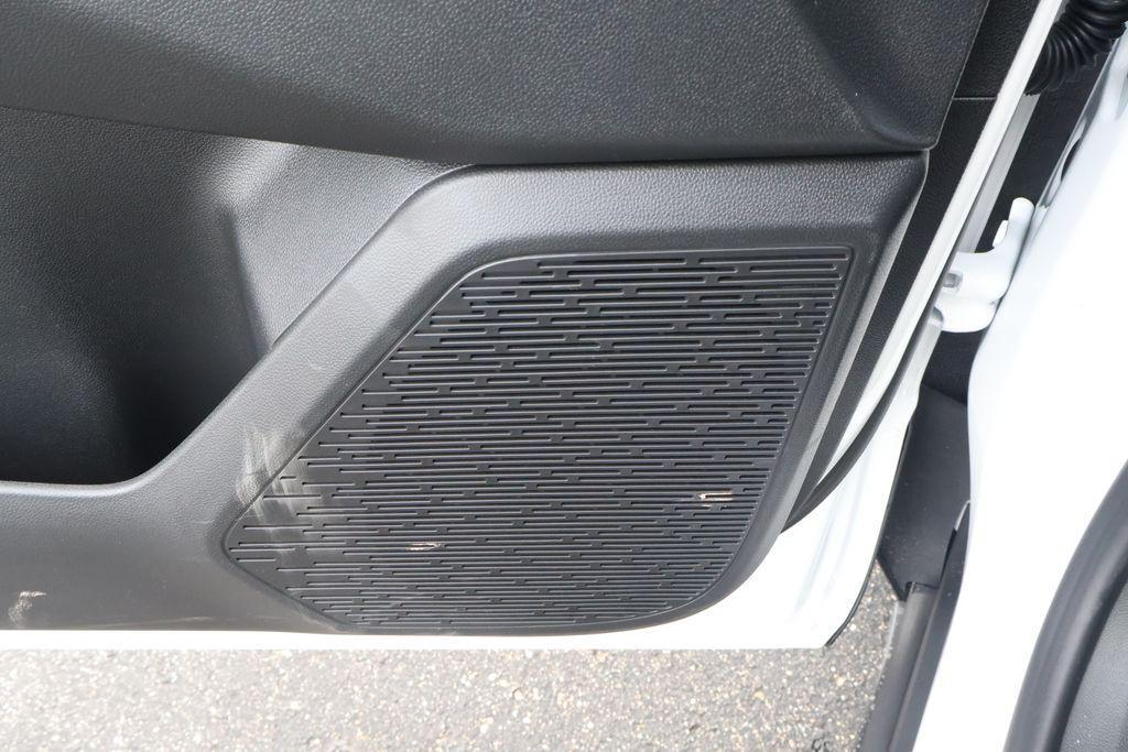 new 2026 Chevrolet Equinox car, priced at $29,995