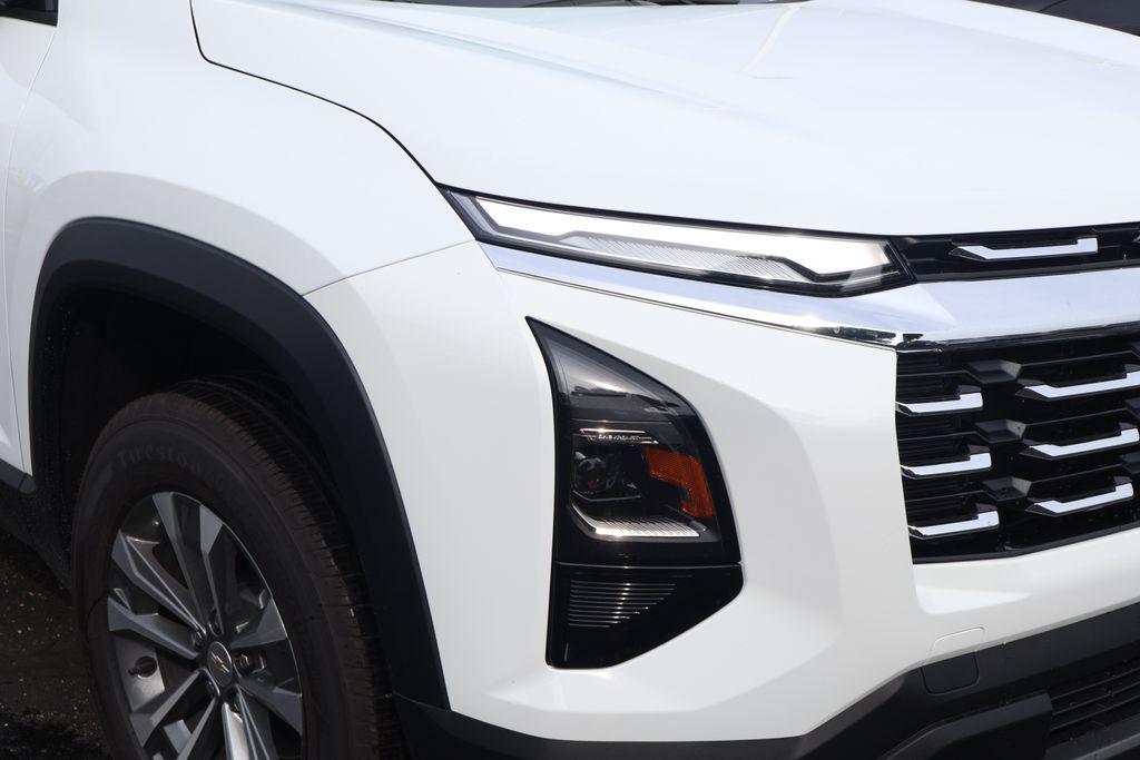 new 2026 Chevrolet Equinox car, priced at $29,995