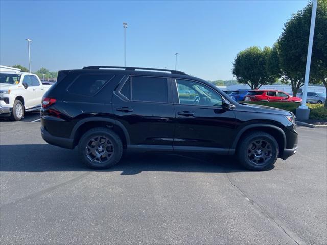 used 2025 Honda Pilot car, priced at $46,951