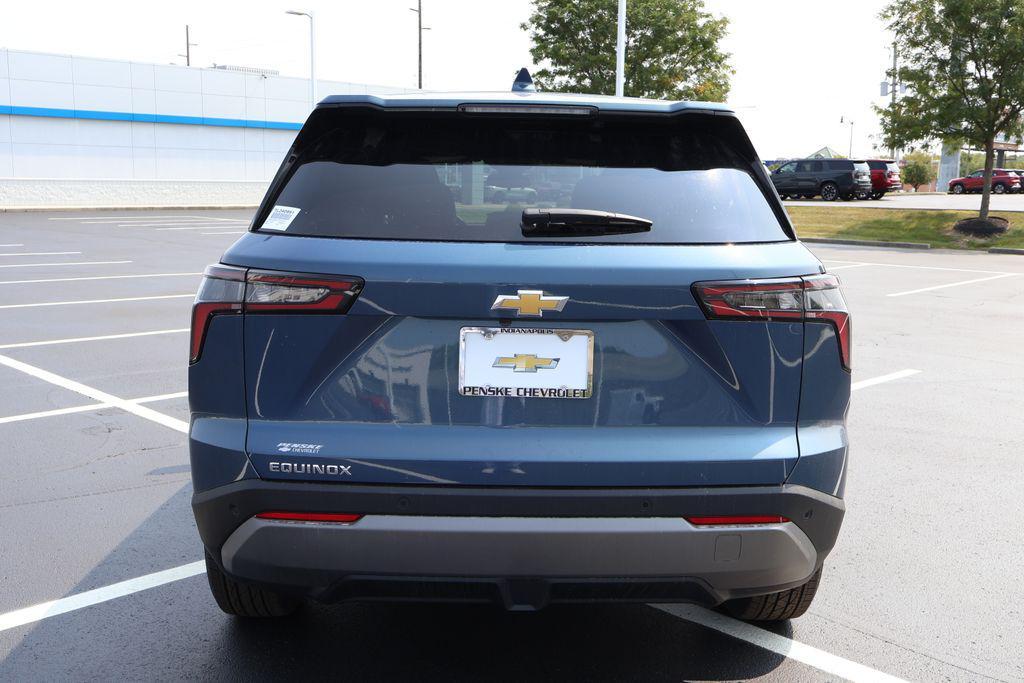 new 2026 Chevrolet Equinox car, priced at $32,545