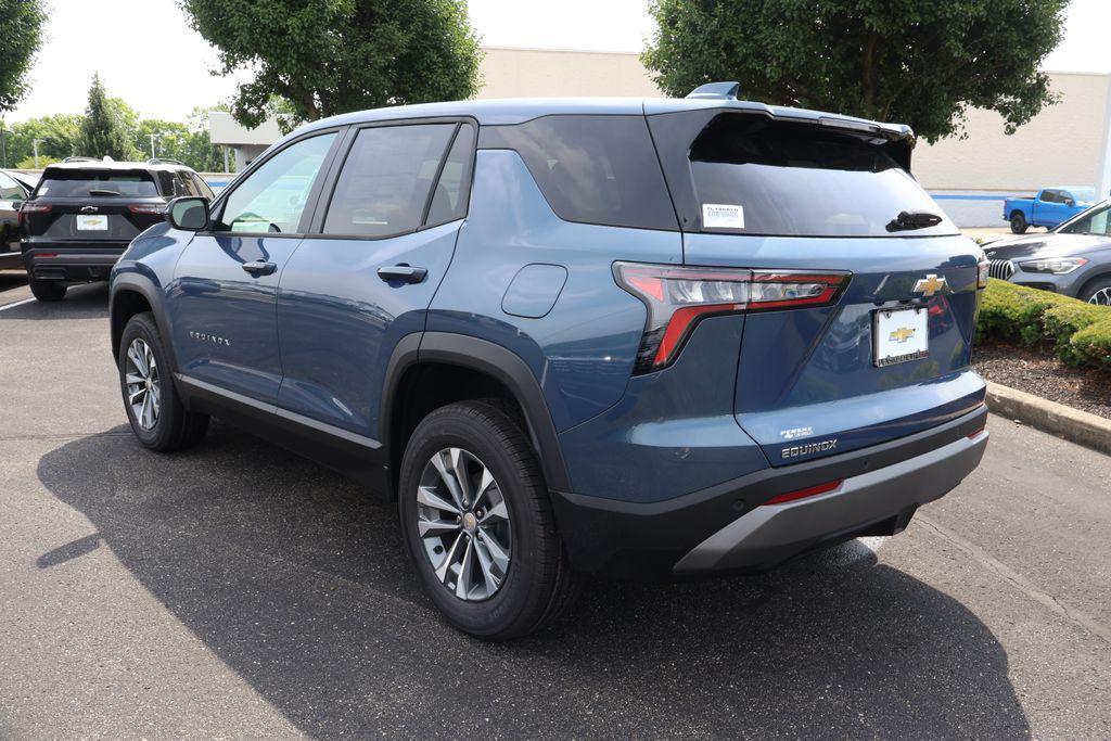 new 2026 Chevrolet Equinox car, priced at $32,045