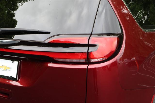 used 2023 Chrysler Pacifica car, priced at $30,784