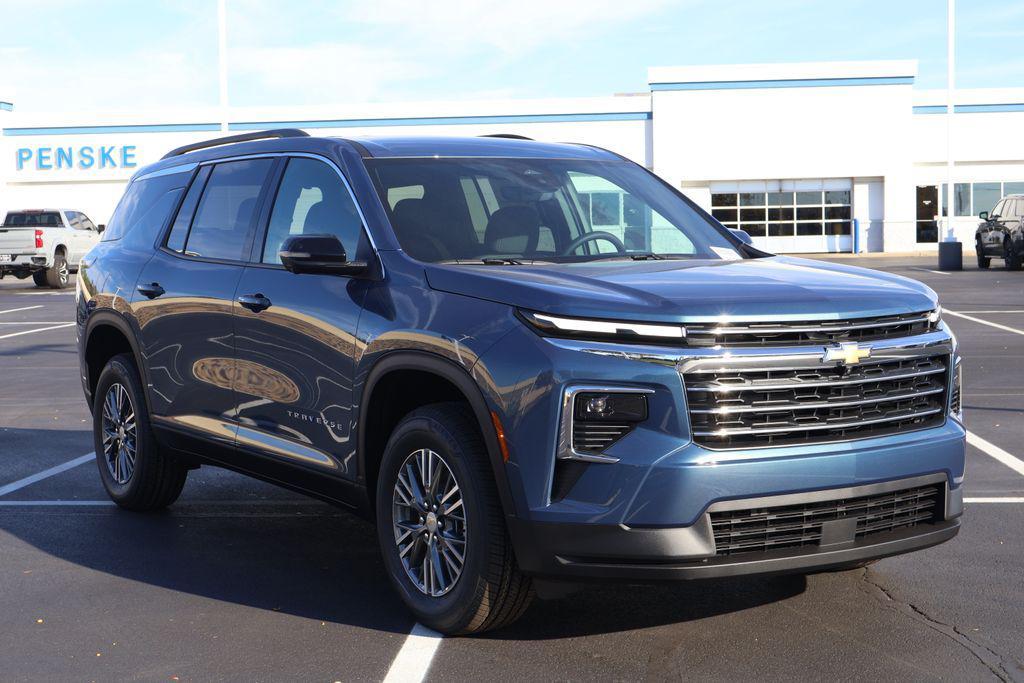 new 2026 Chevrolet Traverse car, priced at $46,345