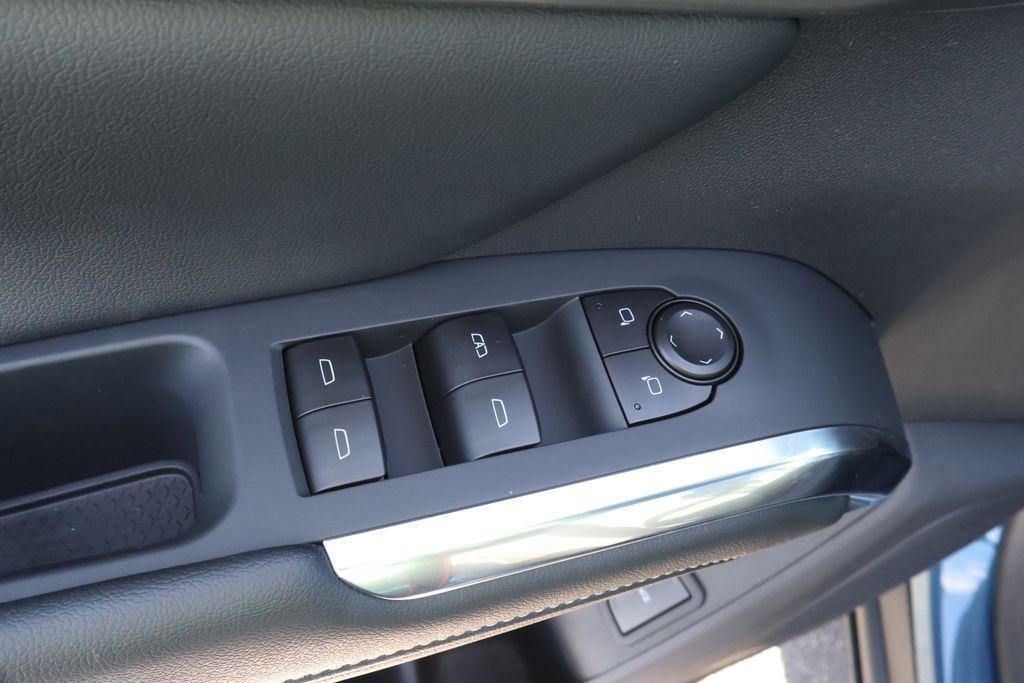 new 2026 Chevrolet Traverse car, priced at $46,345