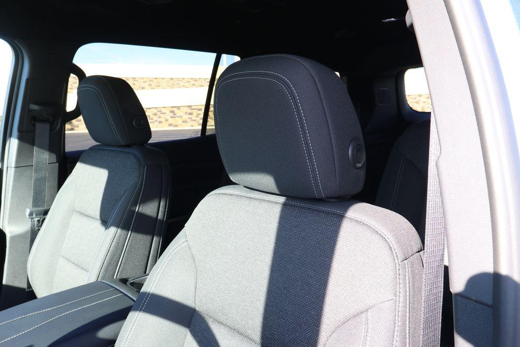 new 2026 Chevrolet Traverse car, priced at $46,345