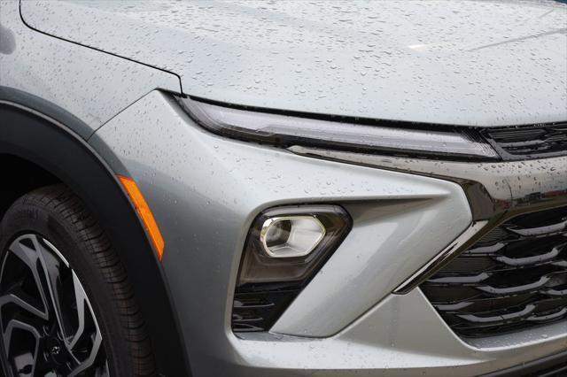 new 2025 Chevrolet TrailBlazer car, priced at $33,500