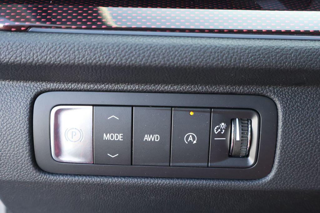 new 2026 Chevrolet Traverse car