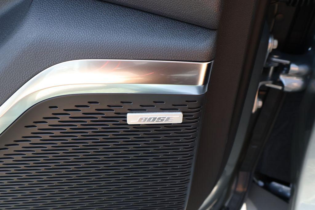 new 2026 Chevrolet Traverse car, priced at $53,355