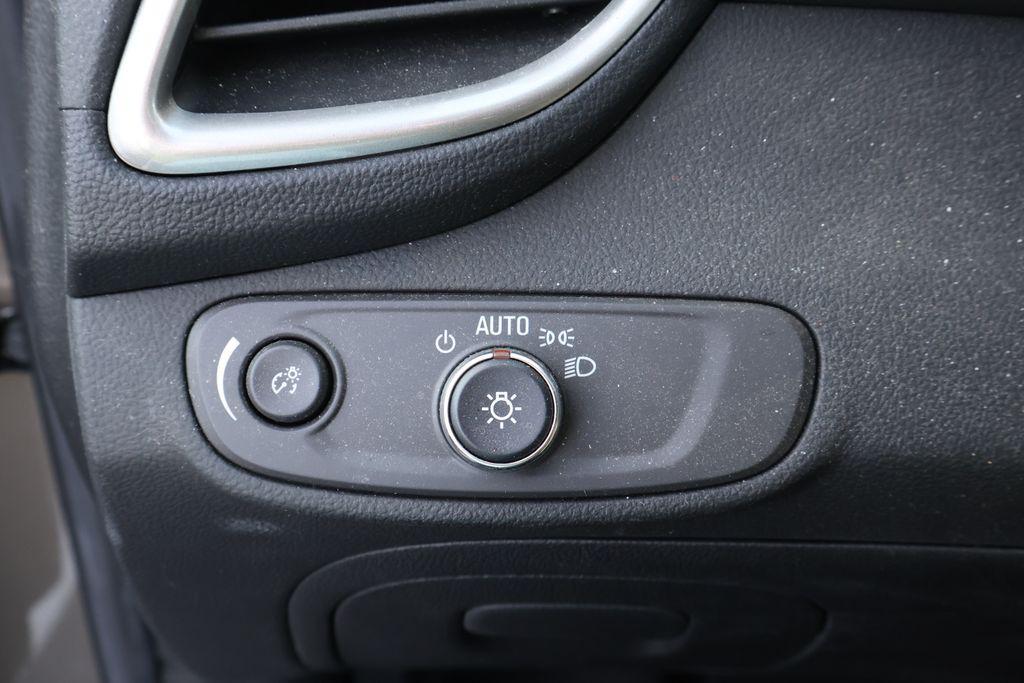 used 2022 Chevrolet Trax car, priced at $19,881