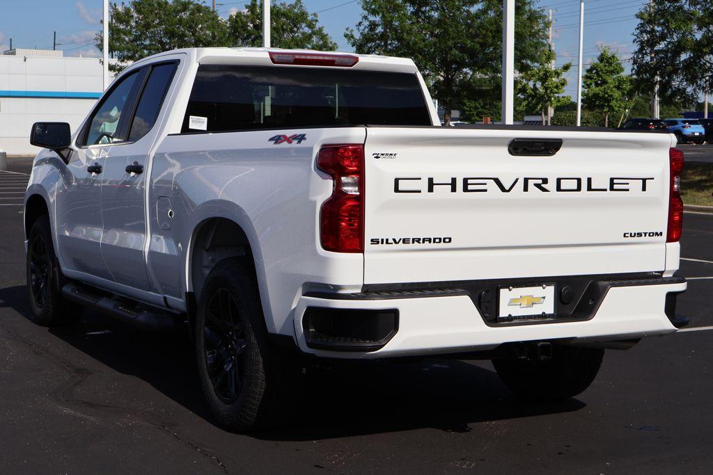 new 2024 Chevrolet Silverado 1500 car, priced at $49,735