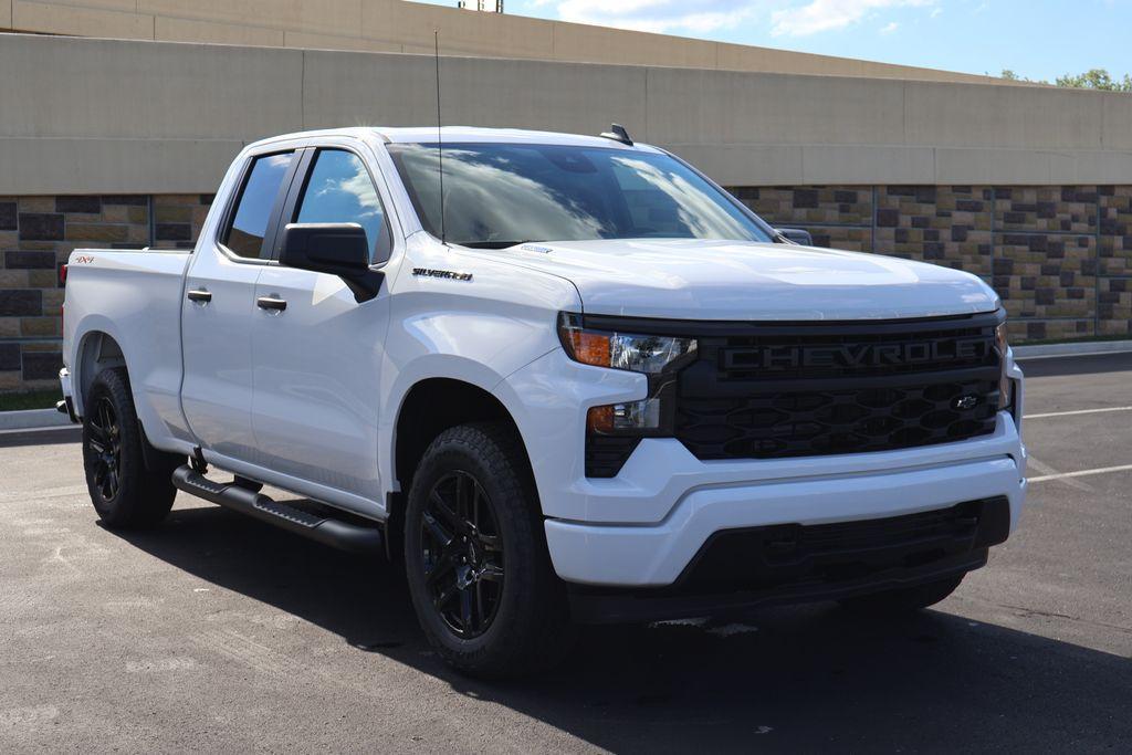 new 2024 Chevrolet Silverado 1500 car, priced at $49,735