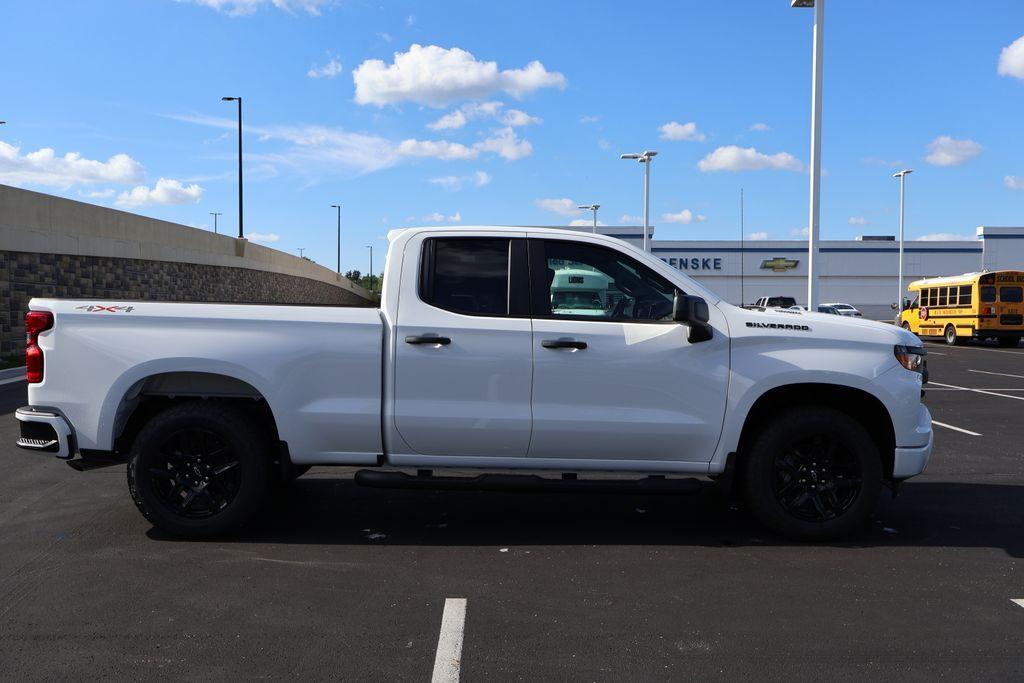 new 2024 Chevrolet Silverado 1500 car, priced at $49,735