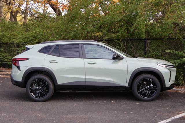 new 2025 Chevrolet Trax car, priced at $26,190