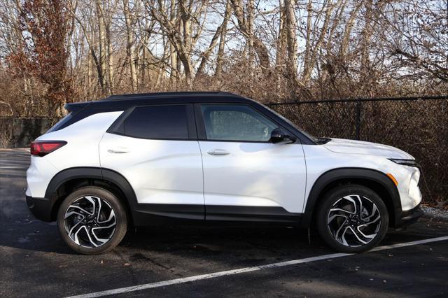 new 2025 Chevrolet TrailBlazer car, priced at $31,230