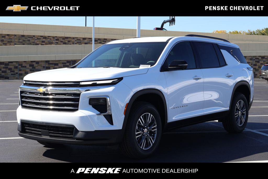 new 2026 Chevrolet Traverse car, priced at $44,345