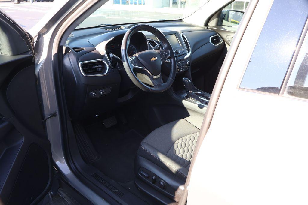 used 2018 Chevrolet Equinox car, priced at $16,541