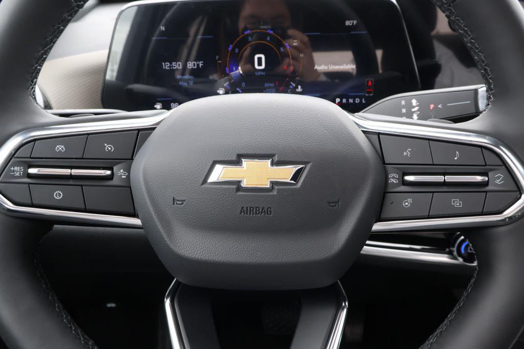 new 2026 Chevrolet Equinox car, priced at $35,130