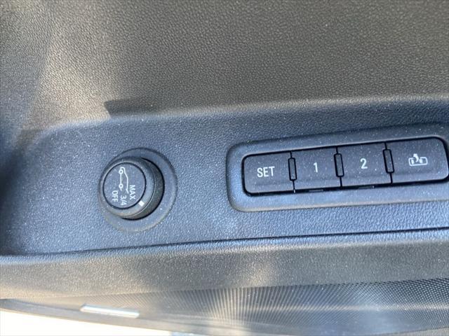 used 2023 Chevrolet Equinox car, priced at $29,491