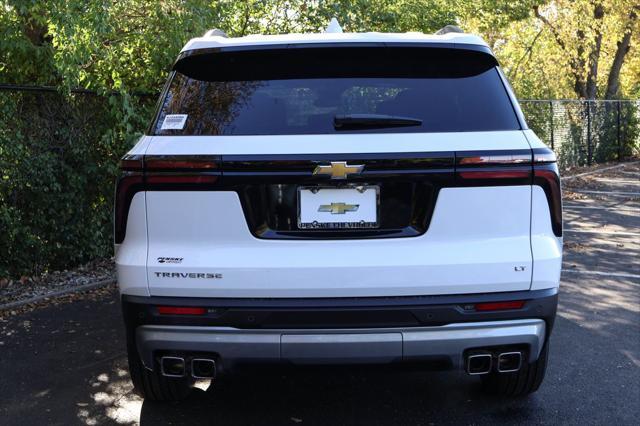 new 2024 Chevrolet Traverse car, priced at $44,675