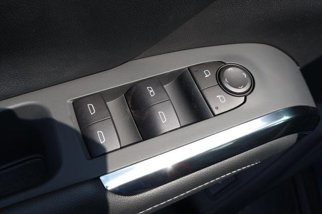 new 2025 Chevrolet Traverse car, priced at $45,195