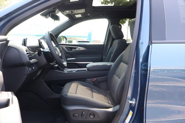 new 2025 Chevrolet Traverse car, priced at $45,195