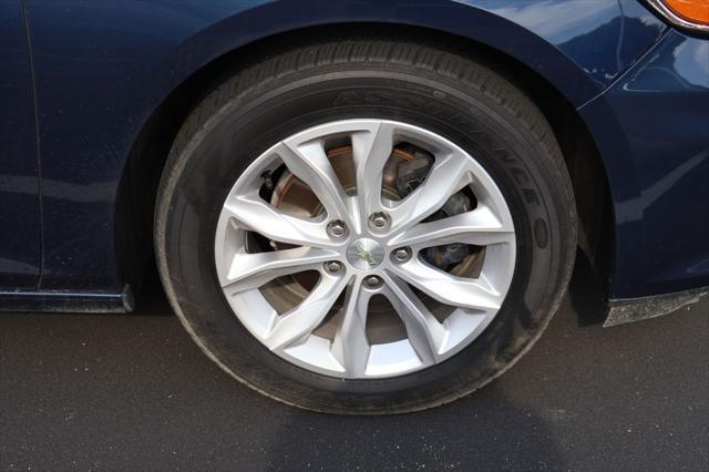 used 2020 Chevrolet Malibu car, priced at $18,371