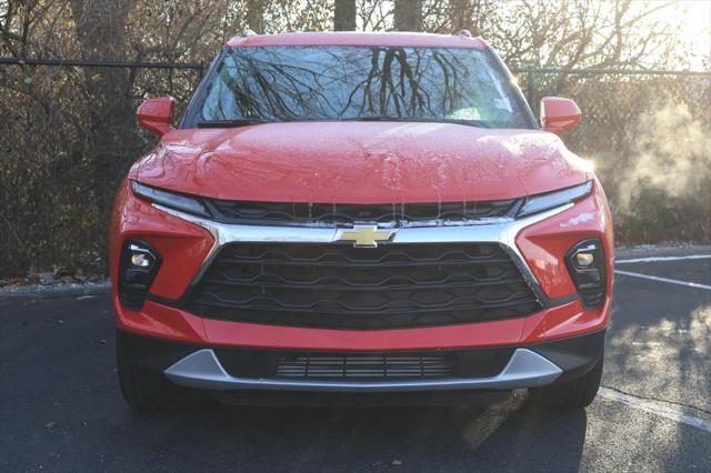 new 2025 Chevrolet Blazer car, priced at $38,985