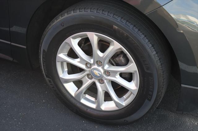 used 2021 Chevrolet Equinox car, priced at $16,662