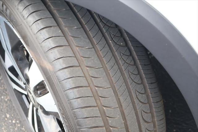 used 2024 Mercedes-Benz GLB 250 car, priced at $38,383