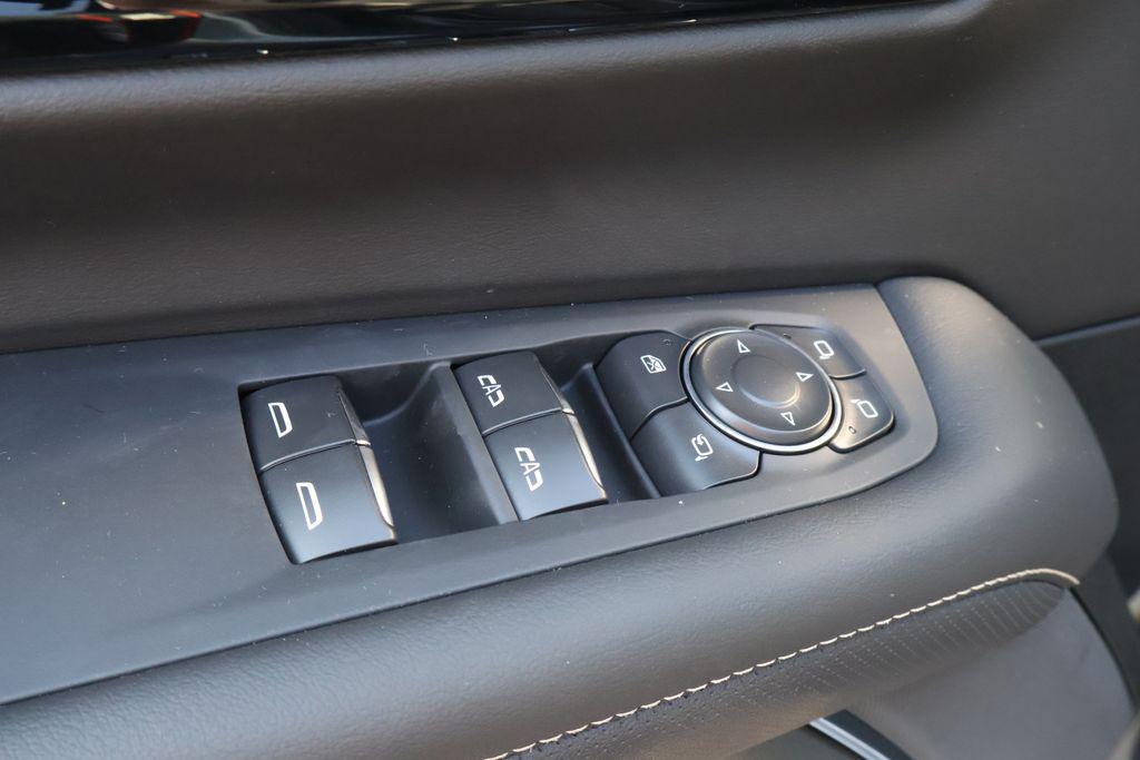 new 2025 Chevrolet Suburban car, priced at $91,365