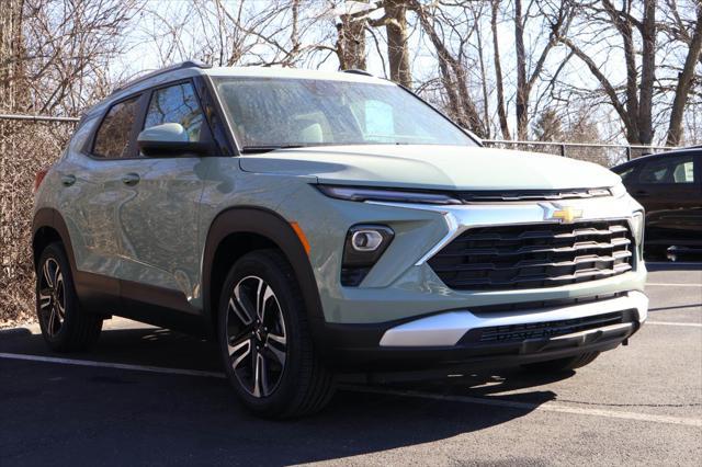 new 2025 Chevrolet TrailBlazer car, priced at $29,145