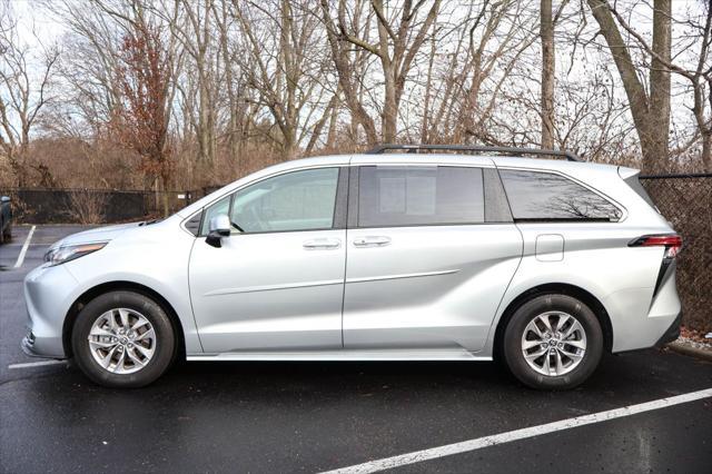 used 2022 Toyota Sienna car, priced at $39,581