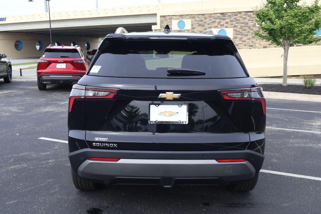 new 2026 Chevrolet Equinox car, priced at $33,690