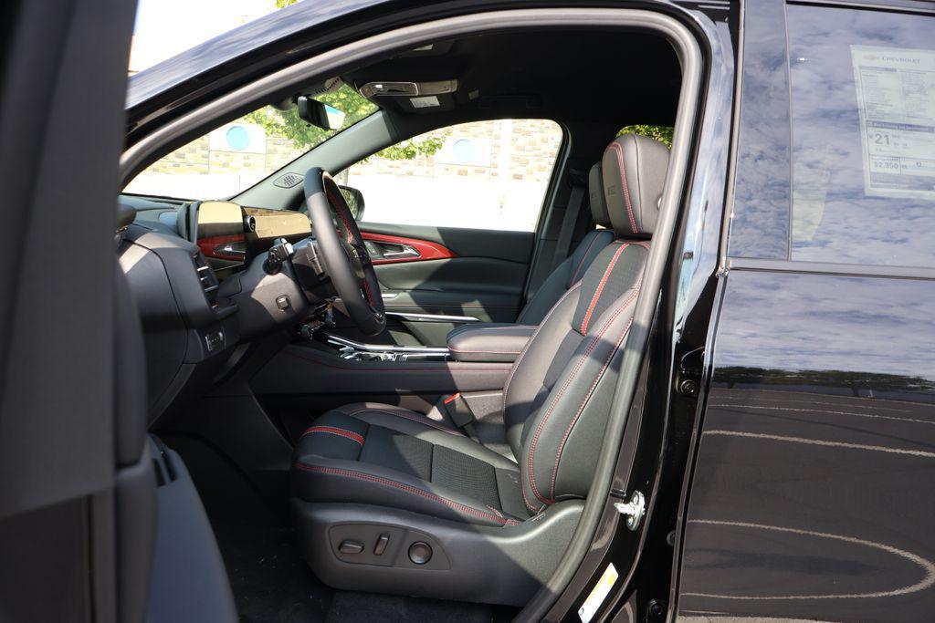 new 2026 Chevrolet Traverse car, priced at $59,594